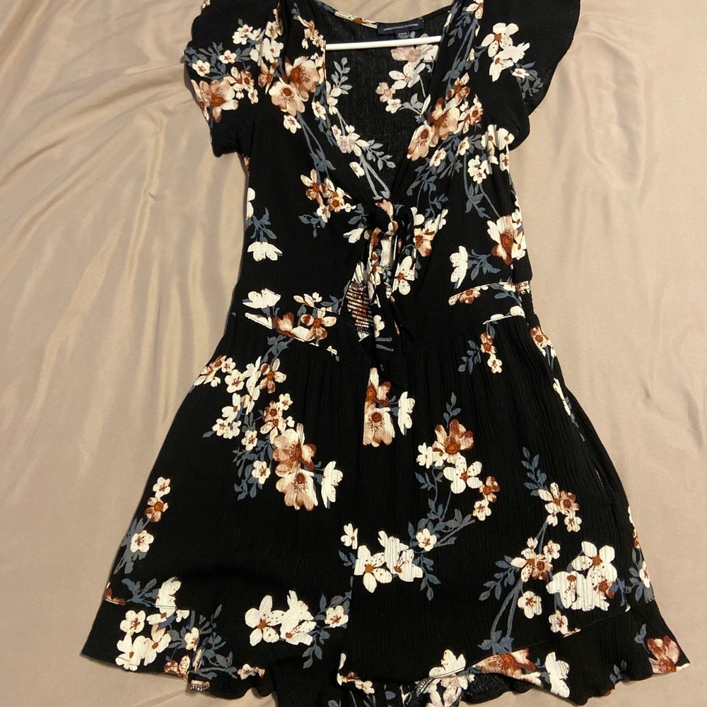 American Eagle Romper Size Medium
